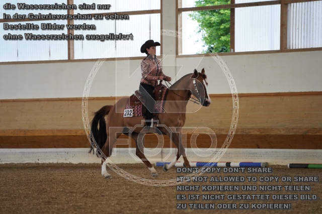 s_A_902550.JPG